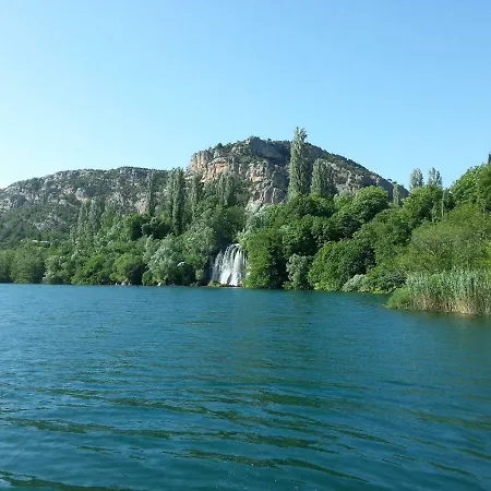 Pina Evitos Apartament