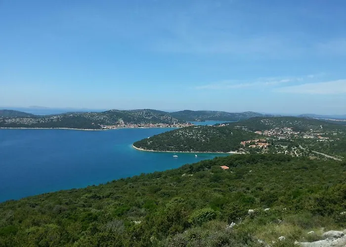 Pina Evitos Appartement *